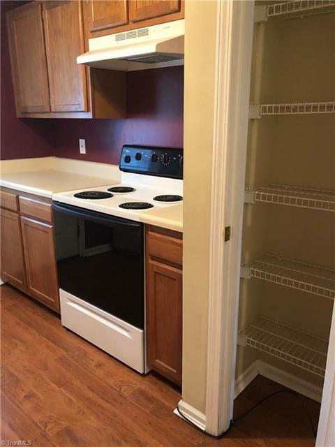1112 Trinity St #708, Thomasville, NC 27360 photo 4