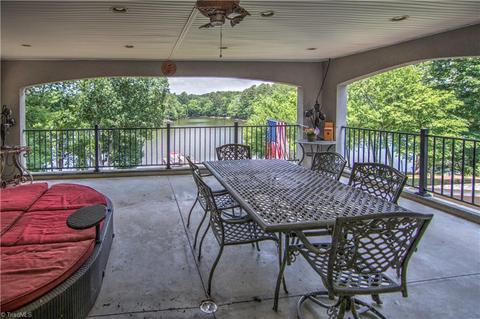 651 Dockside Ter, Denton, NC 27239 photo 7