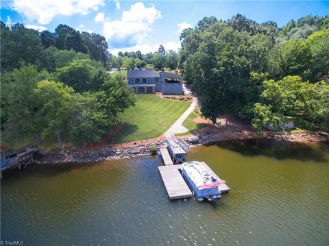 651 Dockside Ter, Denton, NC 27239 photo 9