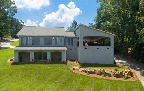 651 Dockside Ter, Denton, NC 27239 photo 1