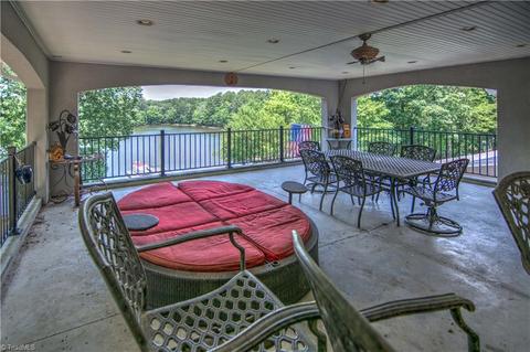 651 Dockside Ter, Denton, NC 27239 photo 11