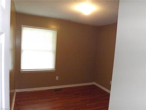 511 Border St, Graham, NC 27253 photo 16