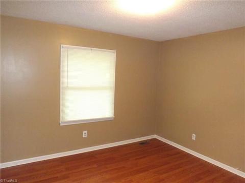 511 Border St, Graham, NC 27253 photo 15