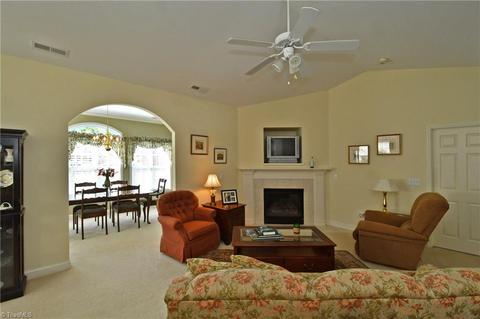 472 Meadows Edge Ct, Clemmons, NC 27012 photo 6