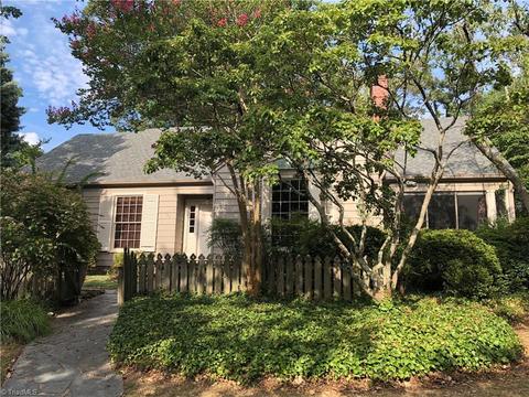 710 Brookside Dr, High Point, NC 27262 photo 1