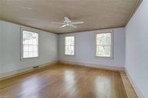 710 Brookside Dr, High Point, NC 27262 photo 16