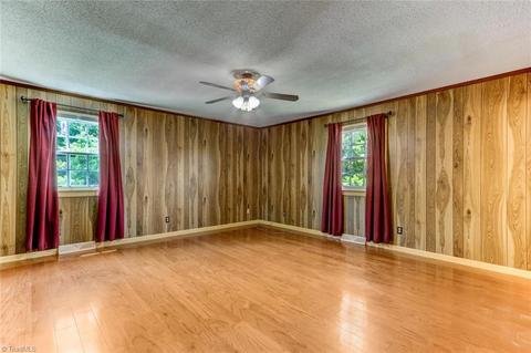 1052 Dibrell Rd, Pelham, NC 27311 photo 14