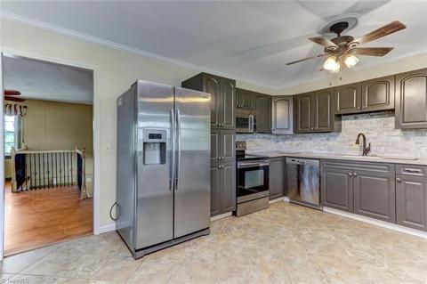 1052 Dibrell Rd, Pelham, NC 27311 photo 11
