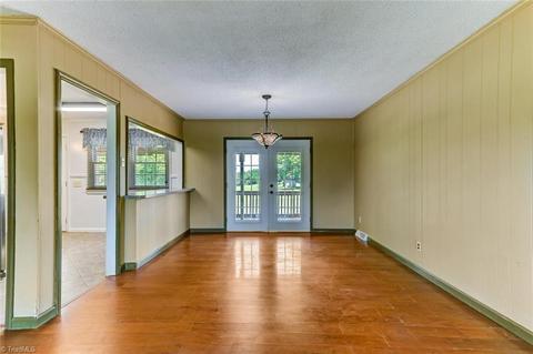 1052 Dibrell Rd, Pelham, NC 27311 photo 10