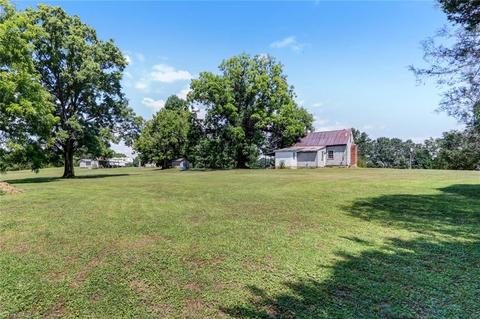 1052 Dibrell Rd, Pelham, NC 27311 photo 28