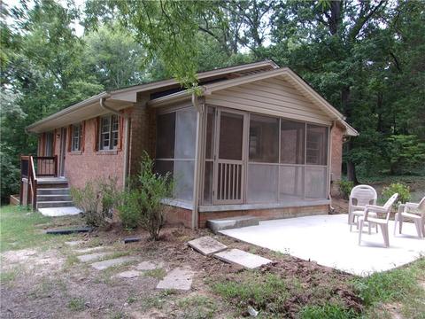 3209 Pine Valley Rd, High Point, NC 27265 photo 1