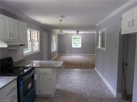 3209 Pine Valley Rd, High Point, NC 27265 photo 11