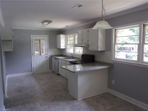 3209 Pine Valley Rd, High Point, NC 27265 photo 8