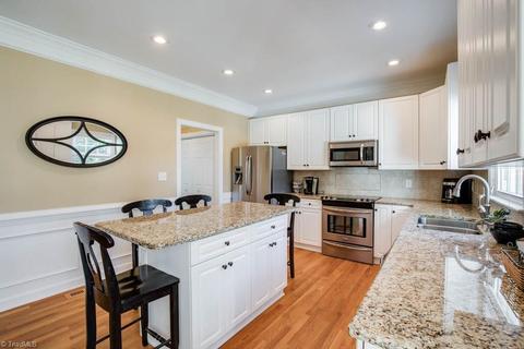 8121 Glengarriff Rd, Clemmons, NC 27012 photo 12