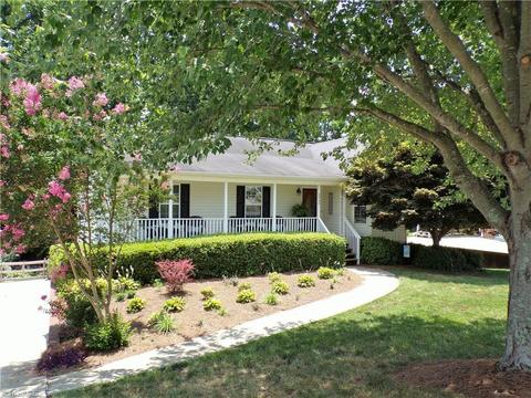 3940 Patsy Dr, Winston Salem, NC 27107 photo 1