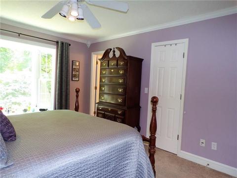 3940 Patsy Dr, Winston Salem, NC 27107 photo 13