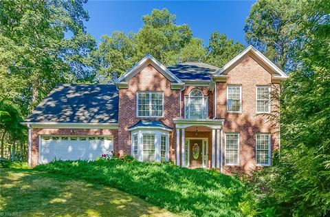 5252 Bridge Pointe Dr, Clemmons, NC 27012 photo 1