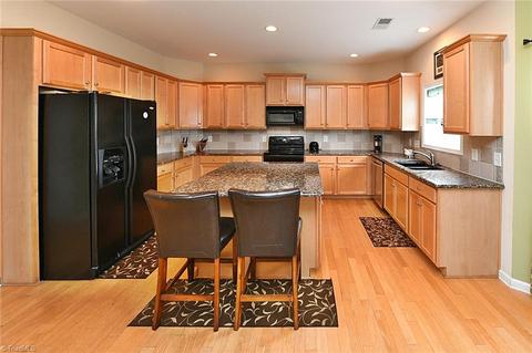 3553 Meadow Glen Dr, Clemmons, NC 27012 photo 10