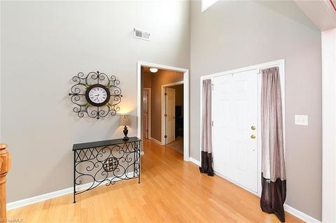 3553 Meadow Glen Dr, Clemmons, NC 27012 photo 2