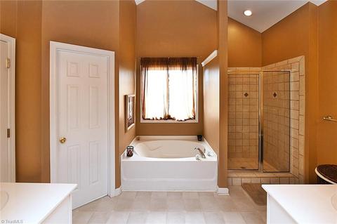 3553 Meadow Glen Dr, Clemmons, NC 27012 photo 15