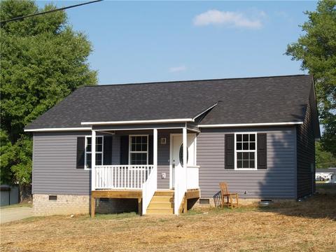 312 Meredith Dr, Trinity, NC 27370 photo 1
