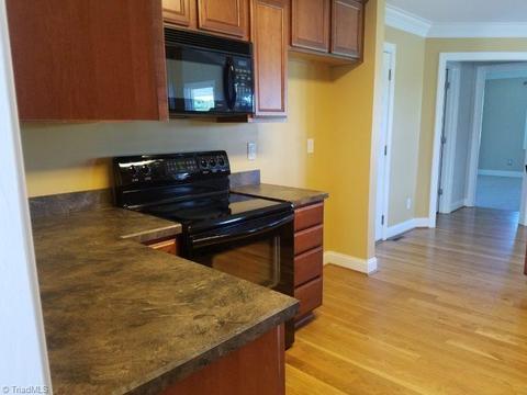 2911 Clear Ridge Dr, Trinity, NC 27370 photo 12