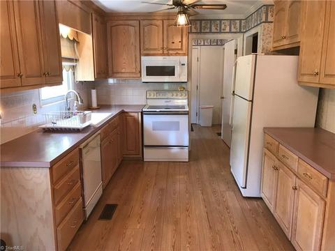 111 Brown Rd, King, NC 27021 photo 6