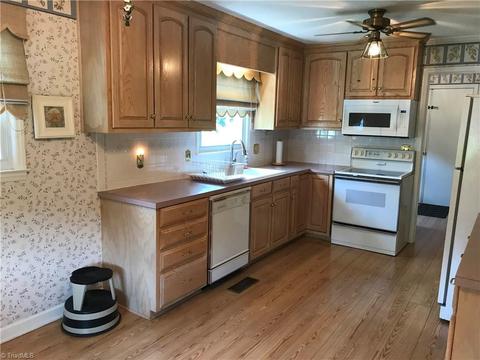 111 Brown Rd, King, NC 27021 photo 8
