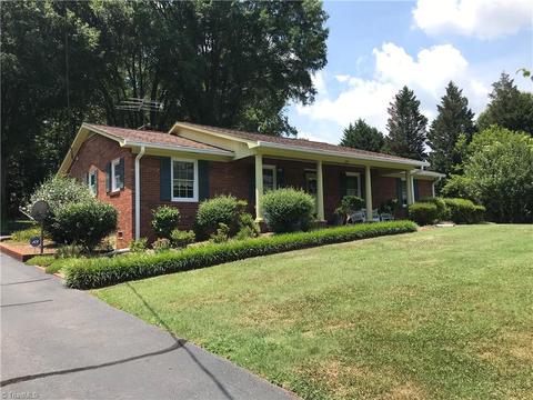 111 Brown Rd, King, NC 27021 photo 1