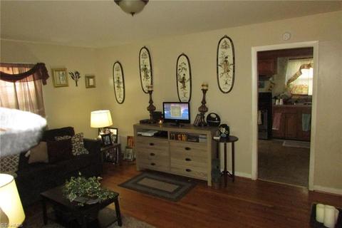 1731 Cedrow Dr, High Point, NC 27260 photo 12