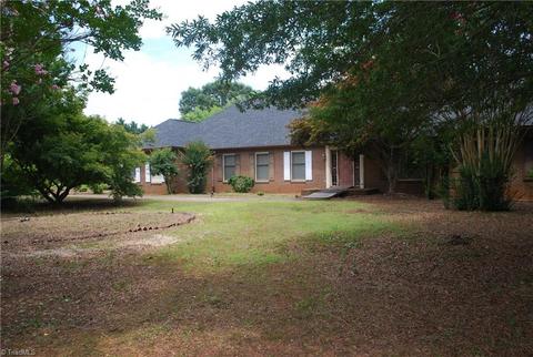 106 Lybrook Rd, Advance, NC 27006 photo 4