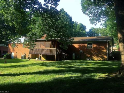 4054 Village Dr, Trinity, NC 27370 photo 3