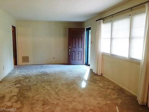 4054 Village Dr, Trinity, NC 27370 photo 9