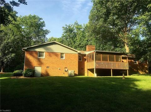 4054 Village Dr, Trinity, NC 27370 photo 5