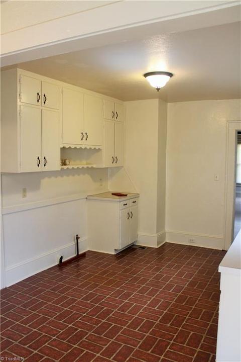 1705 Johnson St, High Point, NC 27262 photo 8