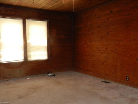 4135 Chatham St, Bennett, NC 27208 photo 4