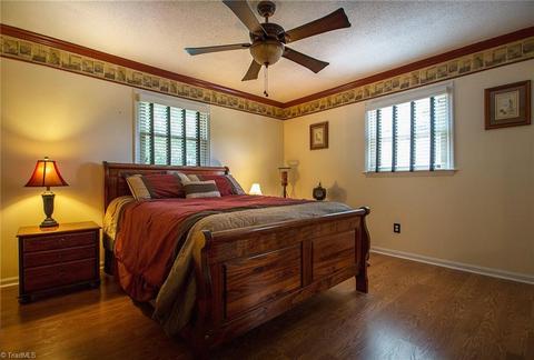 5305 Mapleton St, Clemmons, NC 27012 photo 11