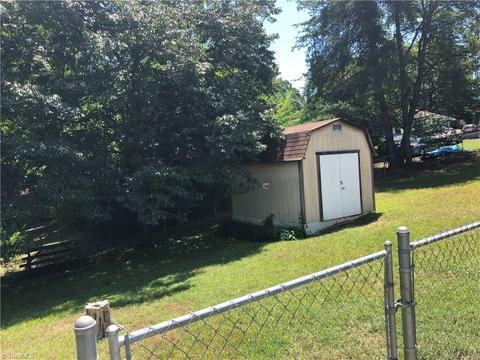 1004 Enterprise Dr, High Point, NC 27260 photo 22