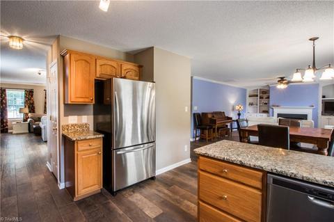 1149 Hampton Park Dr, High Point, NC 27265 photo 7