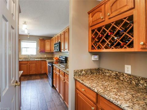 1149 Hampton Park Dr, High Point, NC 27265 photo 9