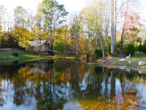 1676 Ray Loop Rd, Westfield, NC 27053 photo 22