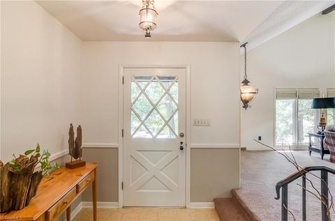3105 Rolling Rd, High Point, NC 27265 photo 4