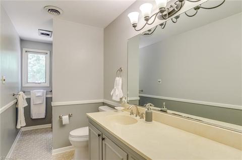 3105 Rolling Rd, High Point, NC 27265 photo 24