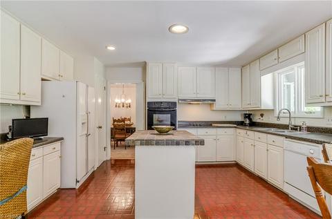 3105 Rolling Rd, High Point, NC 27265 photo 14