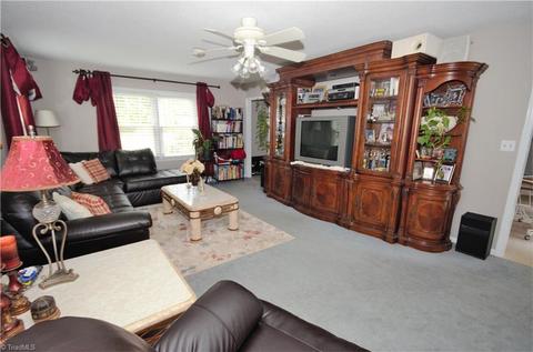 102 Billy Ave, Archdale, NC 27263 photo 4