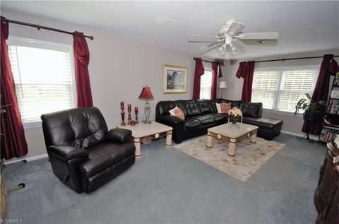 102 Billy Ave, Archdale, NC 27263 photo 3