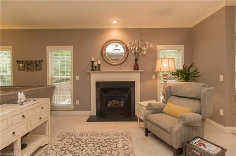 3035 Maple Branch Dr, High Point, NC 27265 photo 13