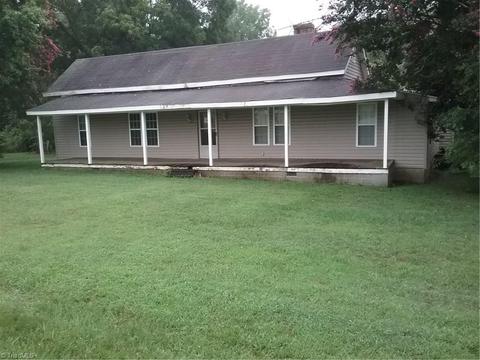 168 Bootleg Aly, Cooleemee, NC 27014 photo 1