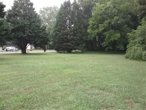 168 Bootleg Aly, Cooleemee, NC 27014 photo 7
