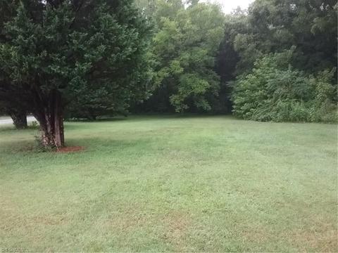 168 Bootleg Aly, Cooleemee, NC 27014 photo 9